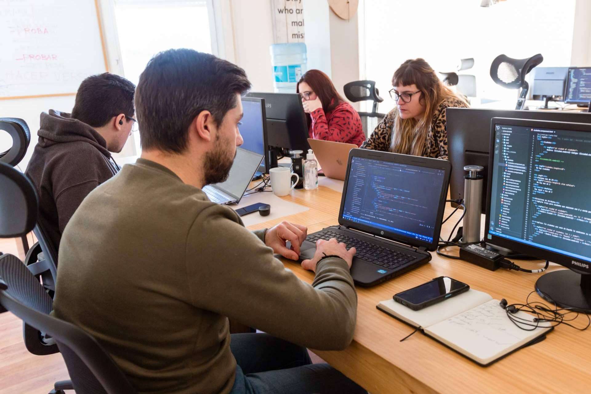Las ventajas de estudiar programación para adentrarse en profesiones muy demandadas