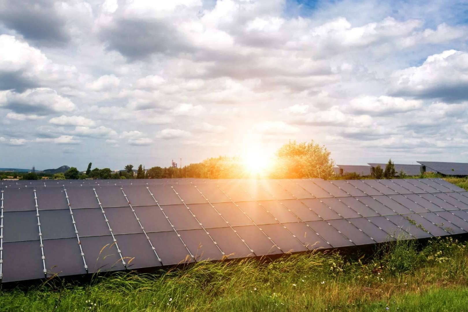 Vatios Verdes sobre el aumento, en plena crisis energética, de los acuerdos de compra de energía renovable (PPAs)