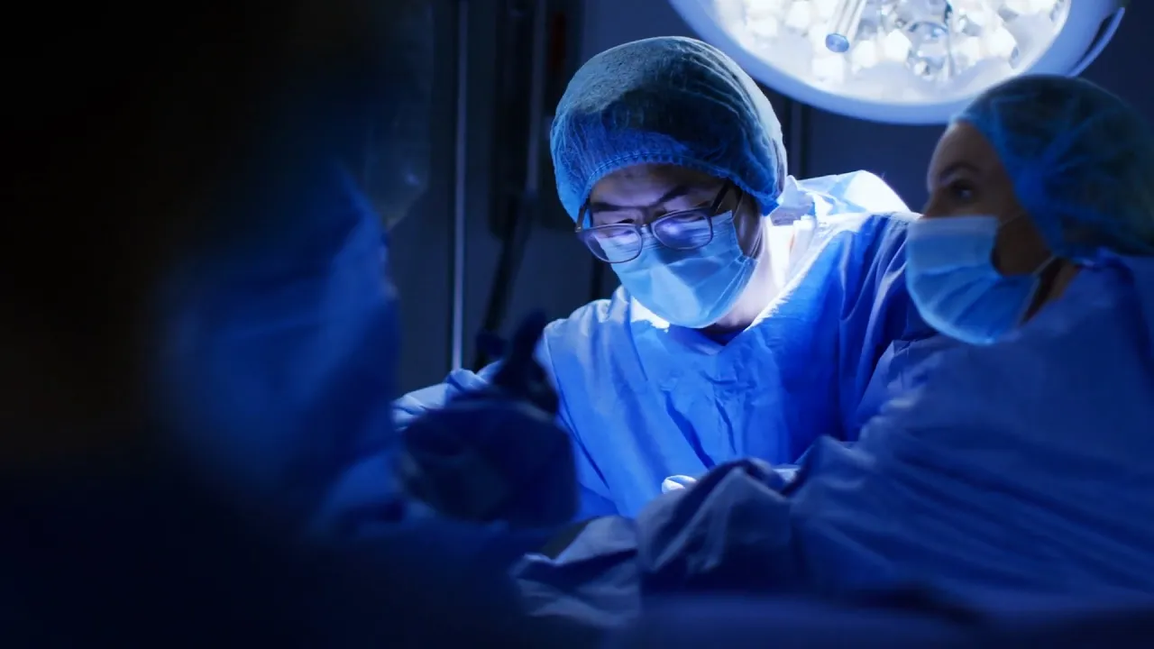 Prueba de implantes cerebrales en humanos