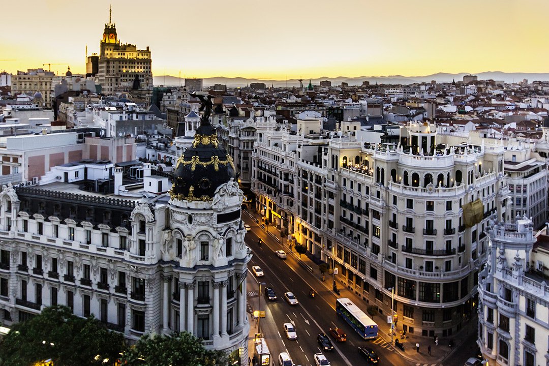 Madrid, entre las ciudades más seguras para las mujeres que viajan solas, según WayAway