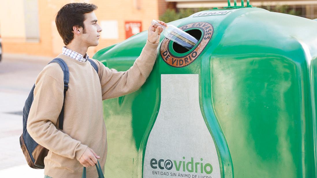 Compra productos con envases biodegradables para reducir residuos en tu casa