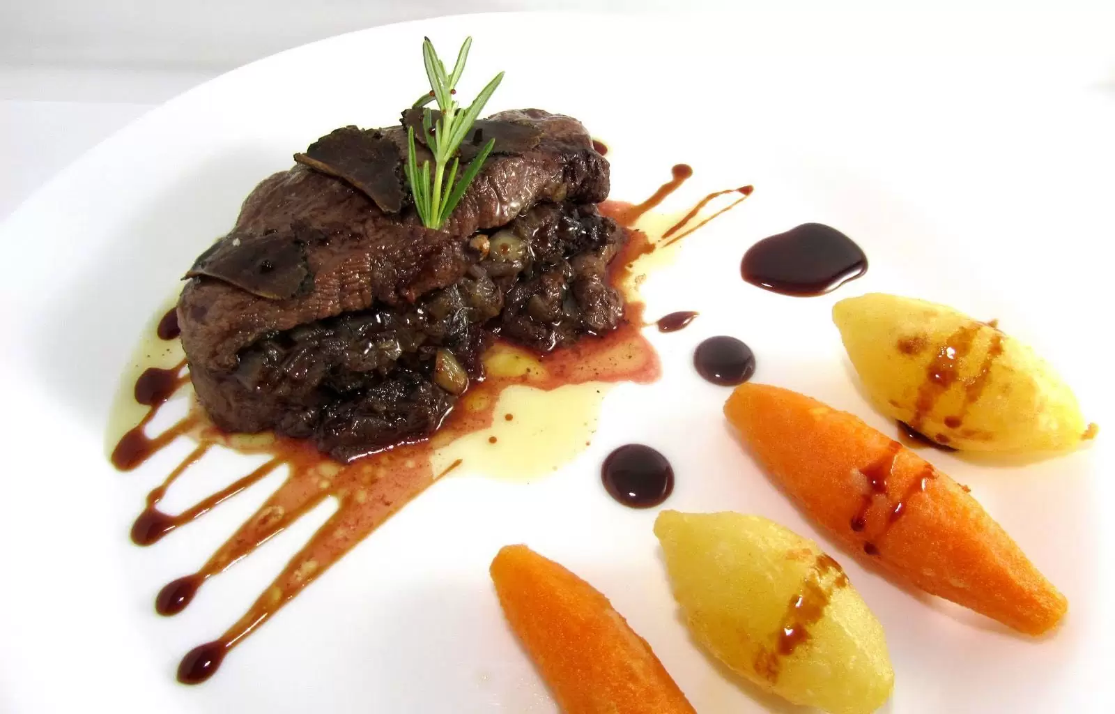Delicioso Solomillo de Ternera con Salsa de Oporto y Trufa de Paco Roncero