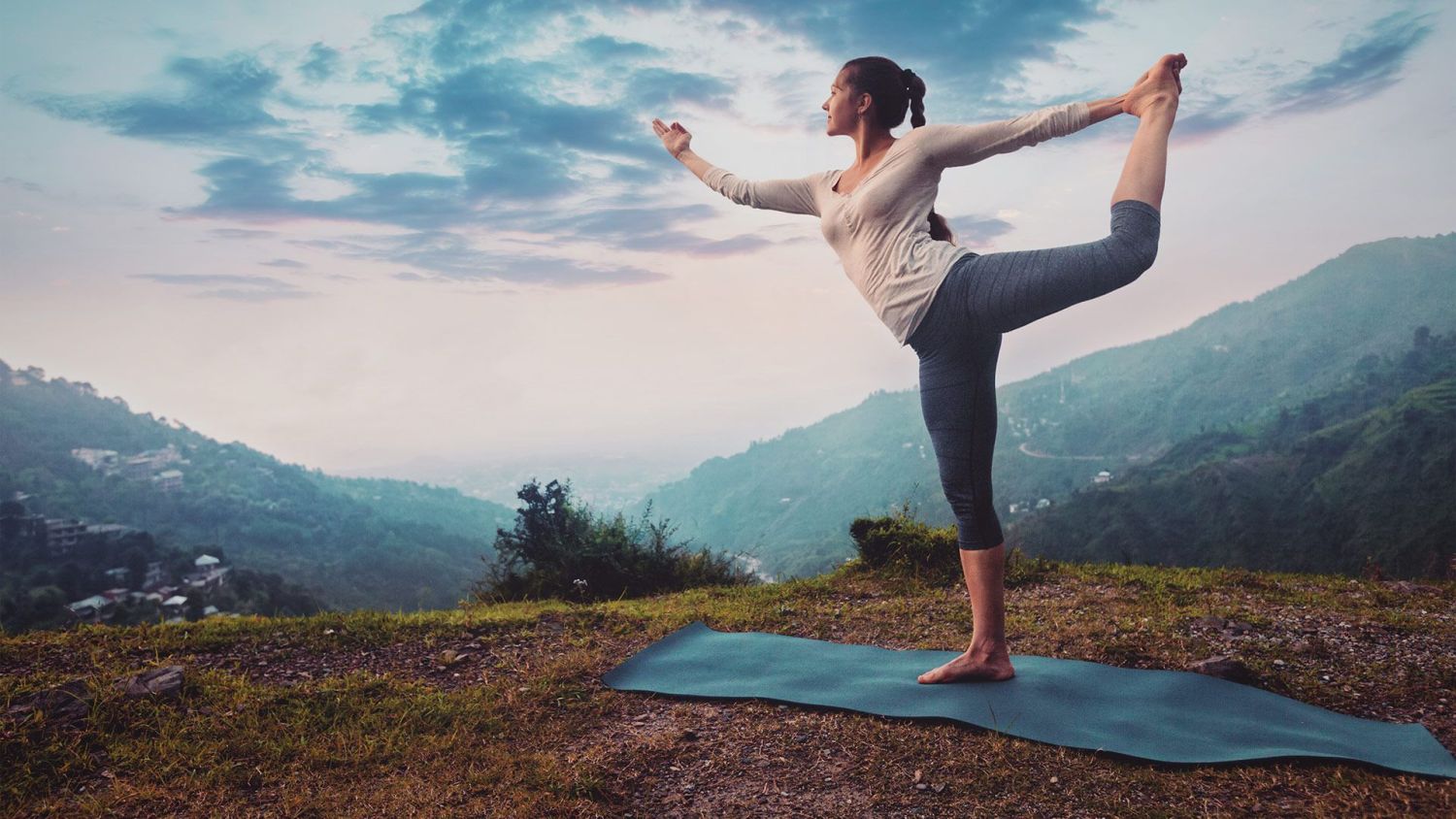 ¿Qué debes considerar antes de comenzar con el yoga?