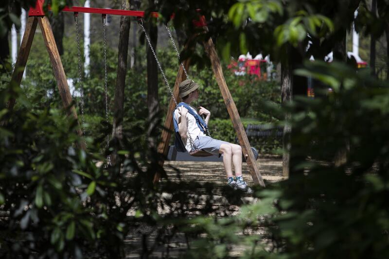 Los españoles gastaron de media 330 euros en Semana Santa, un 7% menos que un año antes, según Cetelem