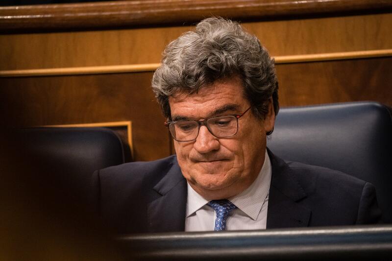 Escrivá asegura que el problema de las citas previas en la Seguridad Social está «encauzado»