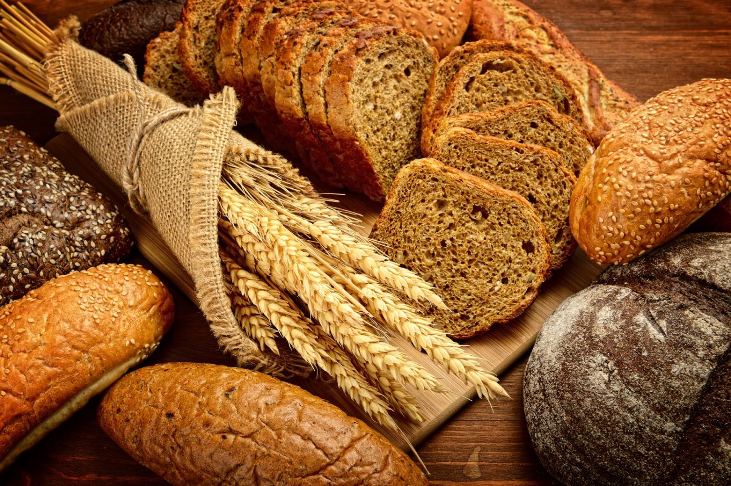 Alimentos integrales vs. refinados: 9 maneras de cuidar tu salud 1 Merca2.es Qué son los alimentos integrales