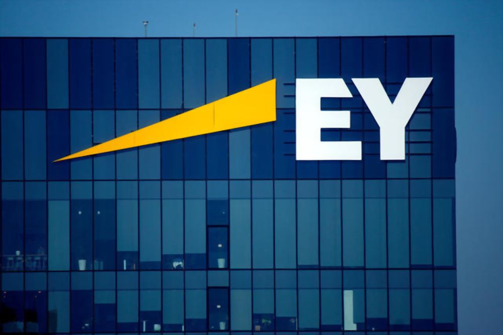EY frena la escisión de los negocios de auditoría y consultoría