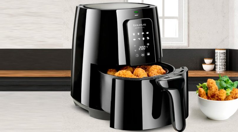 ¿Es correcto cocinar en la freidora de aire sin lavarla?