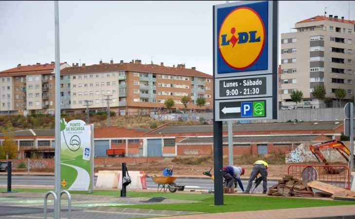 Uno de los grandes secretos de Lidl al descubierto 6 Merca2.es Lidl es una de las muchas marcas exitosas en España