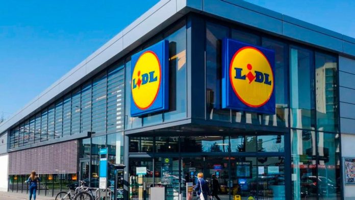 Lidl reacciona ante el habitual comportamiento de los clientes