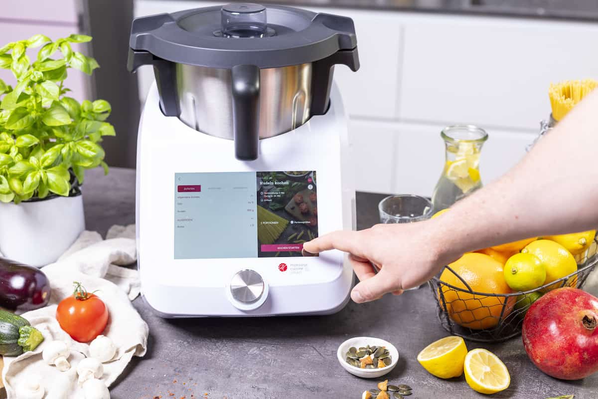 Lidl tira por el suelo el precio de su robot de cocina para hundir a Thermomix