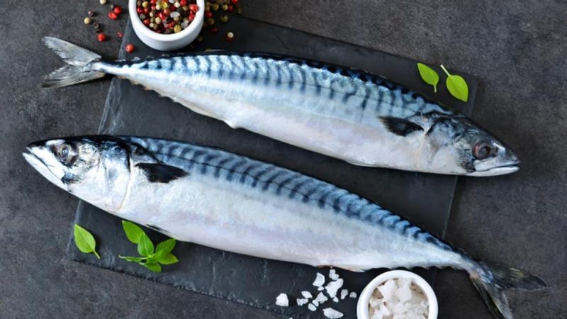 Sano y barato: así es el nuevo pescado que arrasa en Mercadona 4 Merca2.es El pescado azul es de los mejores