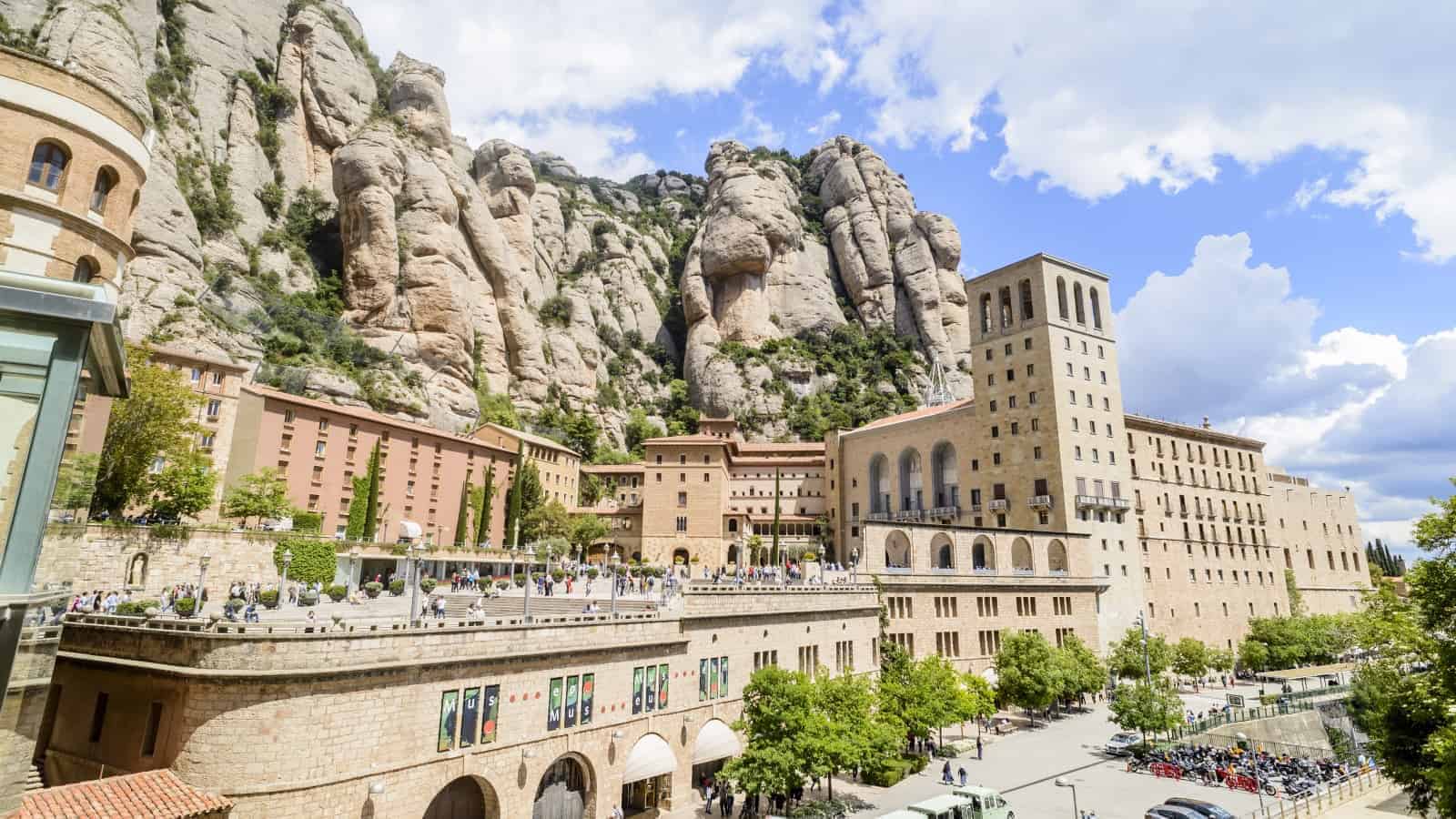 La historia oculta del Monasterio de Montserrat: los tesoros escondidos