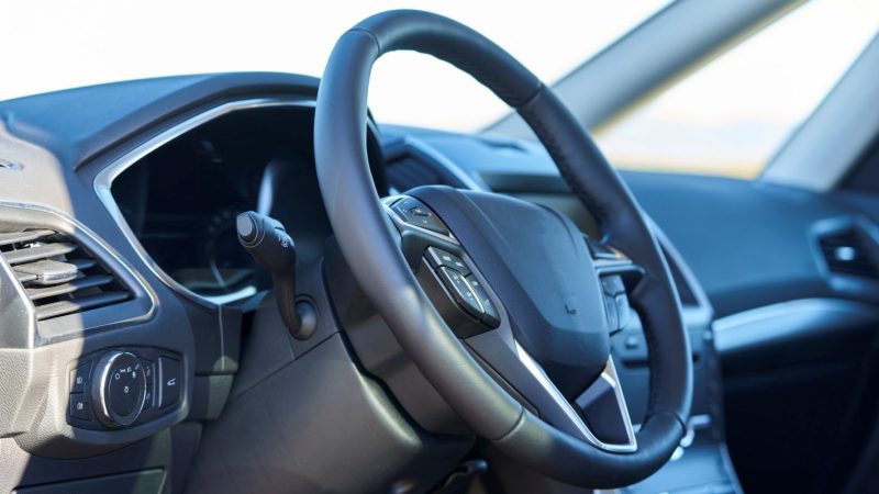 Llamamiento de la OCU y los fabricantes a revisión de airbags peligrosos