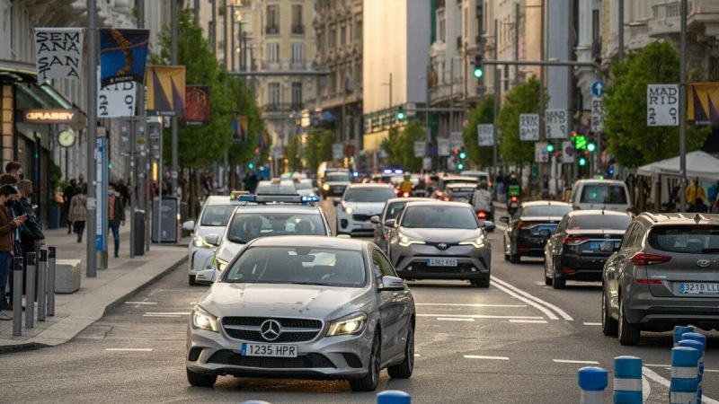 Vehiculos sin etiqueta en Madrid Merca2.es