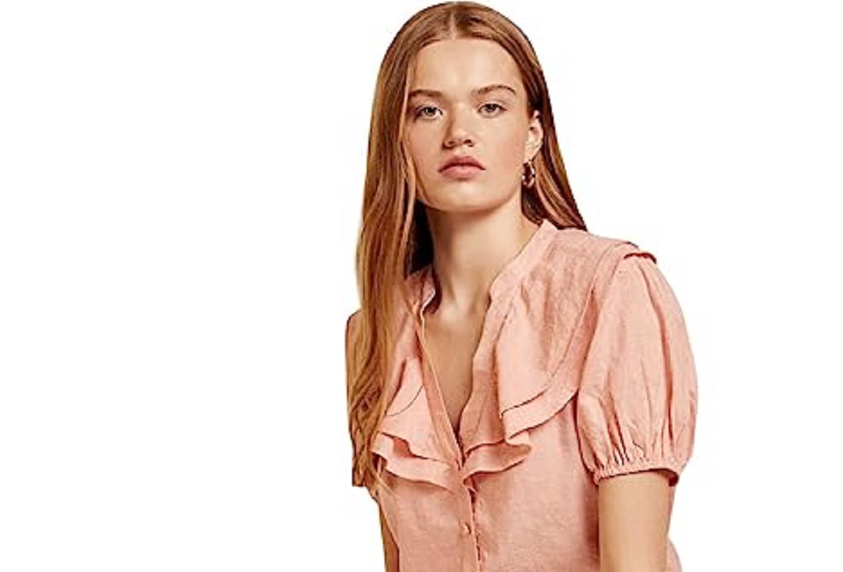 La blusa de Springfield por 28 euros en Amazon que no puede faltar en tu armario