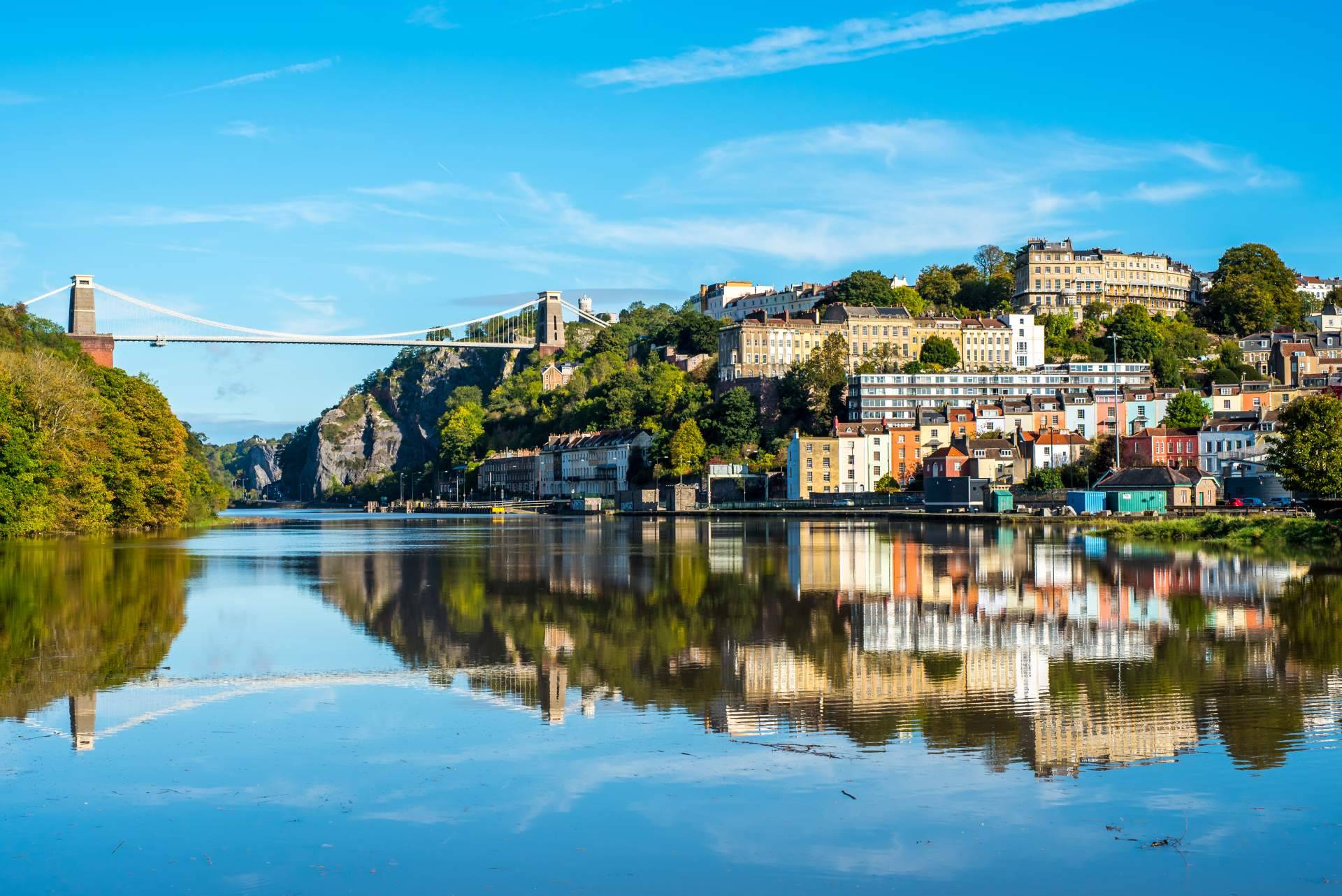 Bristol, en Reino Unido, elegida como una de las mejores ciudades para aprender inglés
