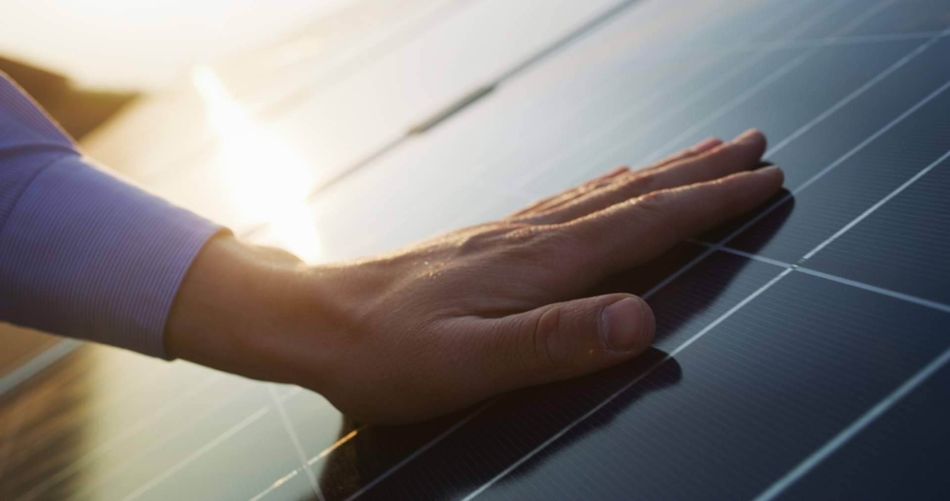 Asesoramiento gratuito para instalar un kit de autoconsumo solar con Enerbal