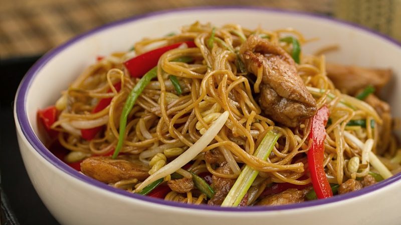 Elaboración de la receta de noodles