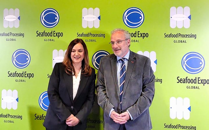 Liz Plizga, organizadora de Seafood; y Constantí Serrallonga, director de la Fira de Barcelona