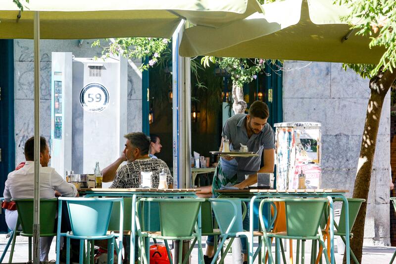 Randstad ofrece más de 1.000 puestos de trabajo para el sector hostelero en España