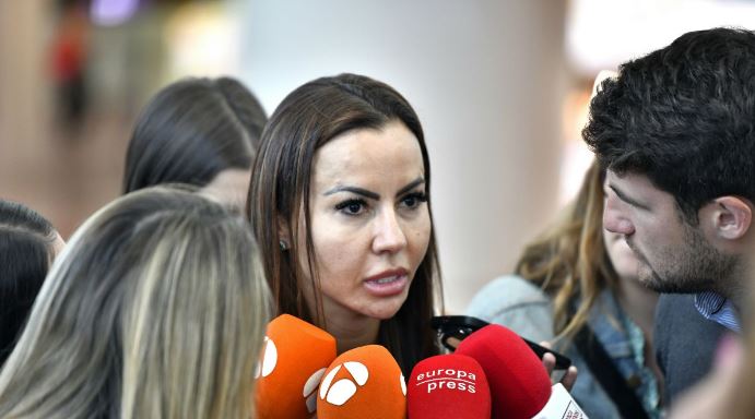 Los hijos de Dani Alves llegan a Barcelona para visitar a su padre