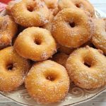 Buñuelos de manzana, ideales para merendar o tomar de postre