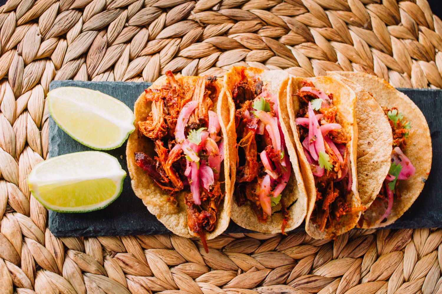 Con estos tacos de cochinita pibil creerás que estás en México