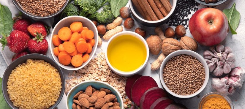 El hígado y las verduras de hojas verdes
