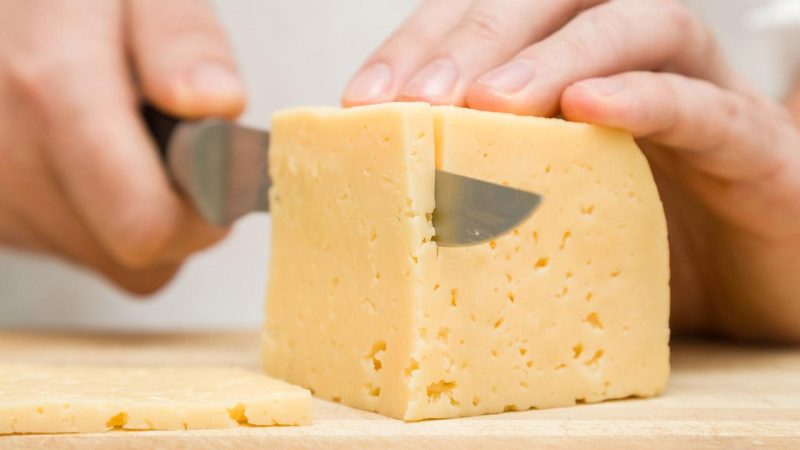 Lamina el queso