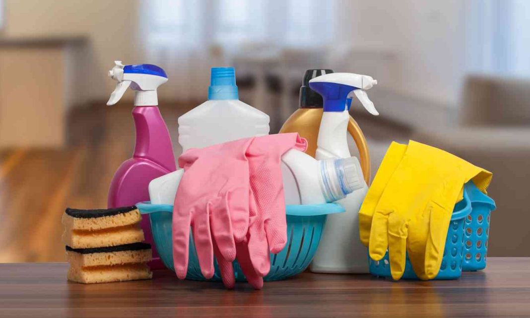 Los expertos recomiendan dejar de usar desinfectantes por sus efectos perjudiciales