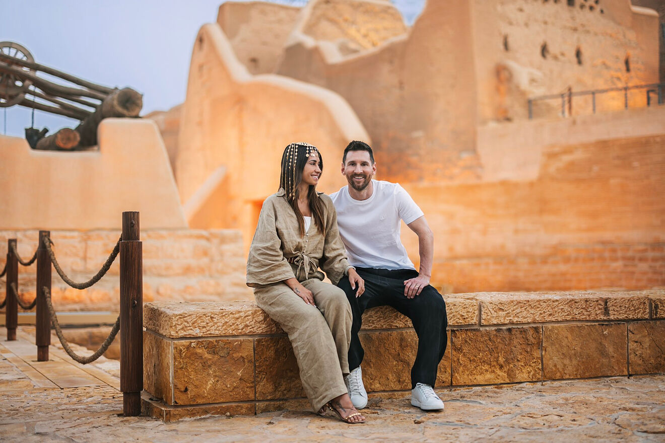 El dineral que cobró Messi por viajar con sus amigos a Arabia Saudí
