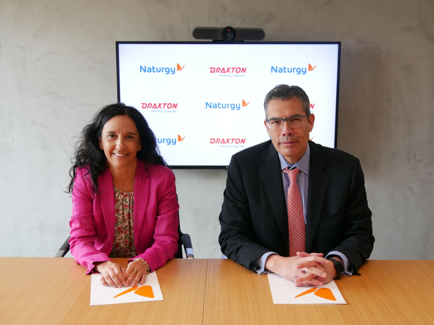 Naturgy y Draxton sacarán 220.000 toneladas de CO2 de España con energía renovable