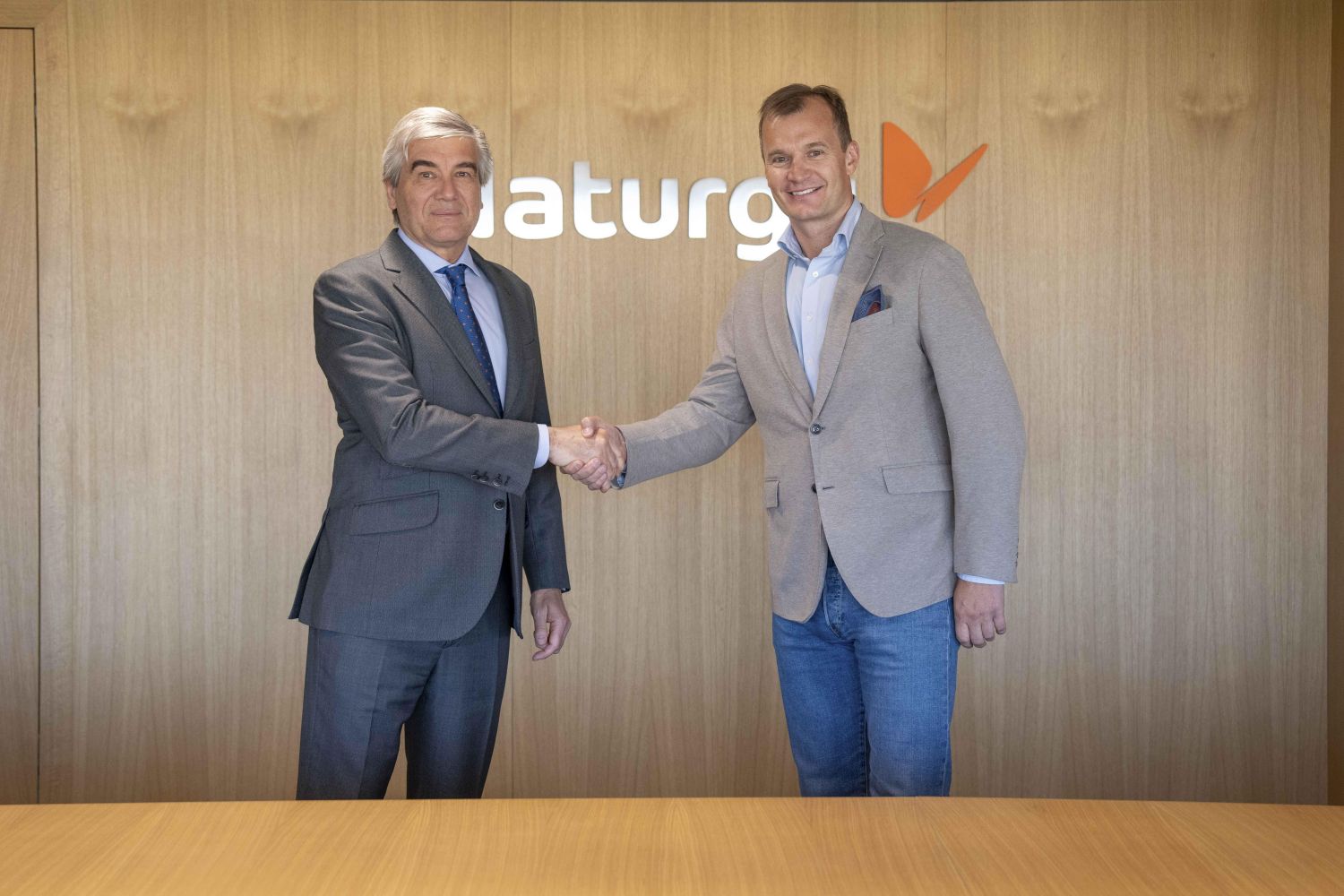 Naturgy y Más Móvil usarán inteligencia artificial para expandir el autoconsumo en España