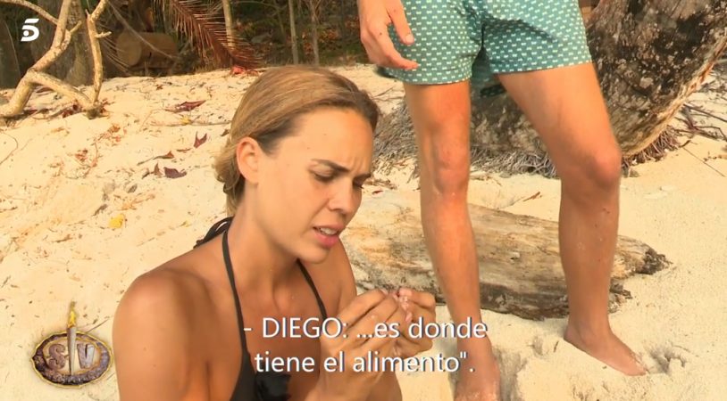 Raquel se come su parte del centollo