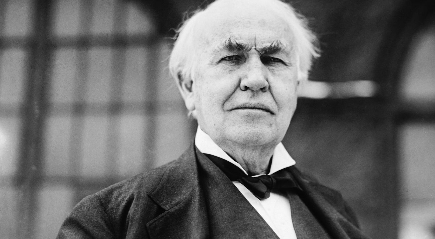 Quién era Thomas Edison?