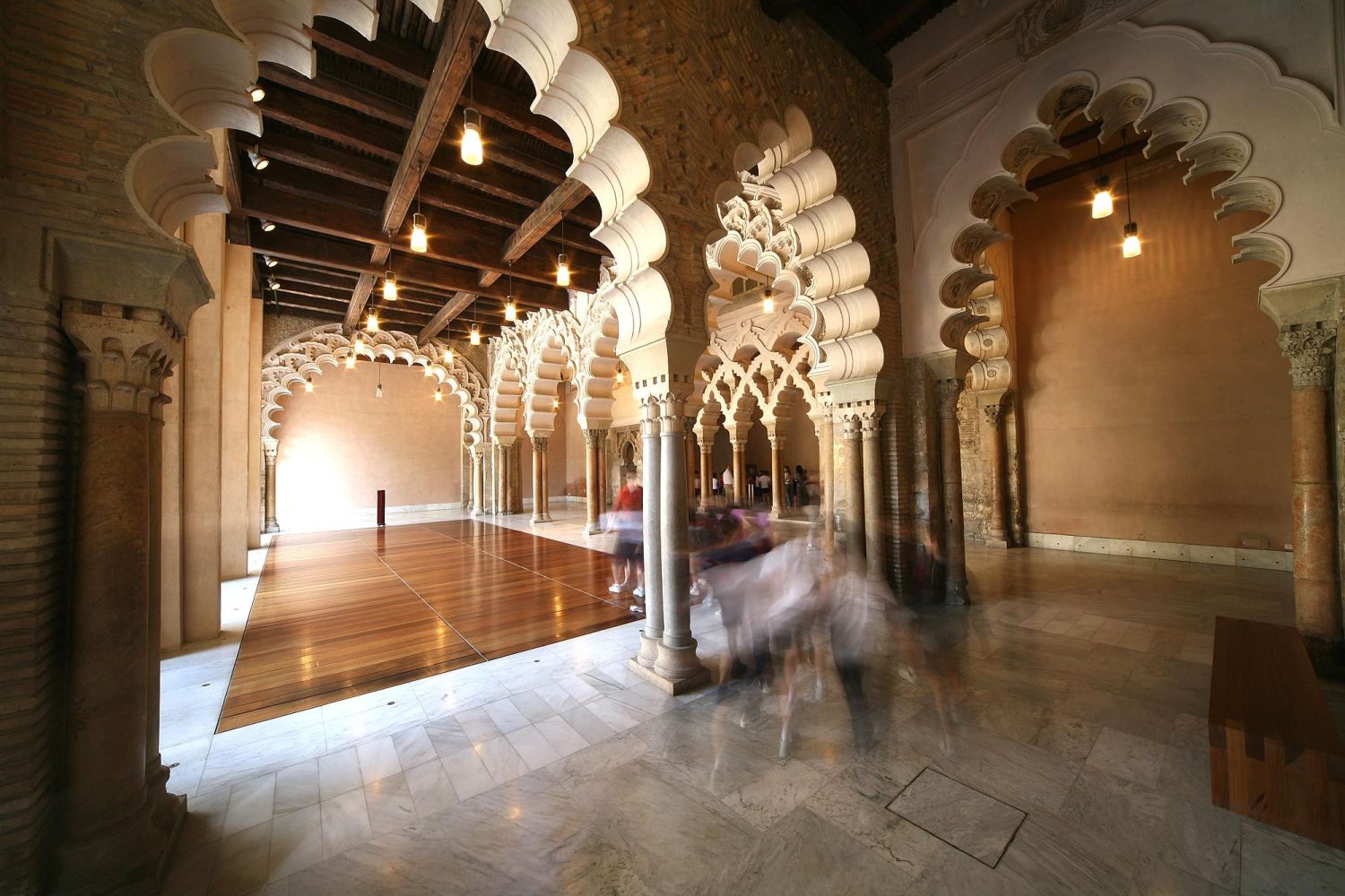 Otra información importante sobre el Palacio de Aljafería