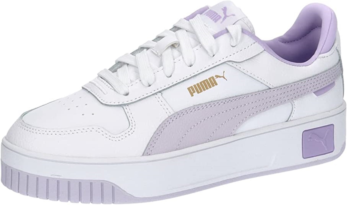 Las zapatillas del momento son las PUMA Carina Street y las tiene Amazon por 50 euros