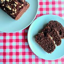 Aprende a hacer un delicioso bizcocho de plátano con chocolate