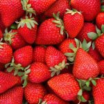 Aldi y Lidl dejan solo al Gobierno con su boicot a las fresas