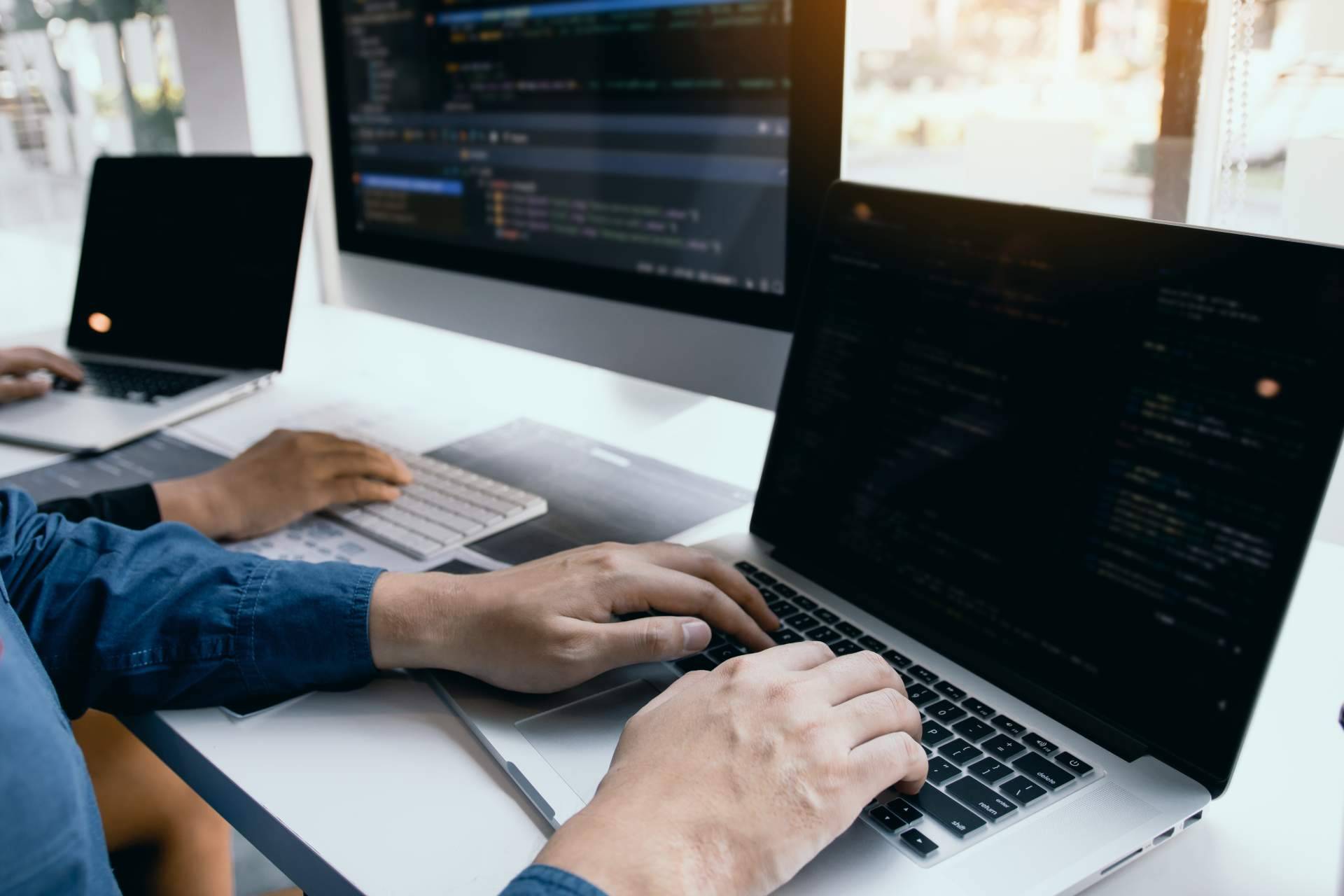 Somos Peces Voladores explica la importancia de realizar un mantenimiento web periódicamente