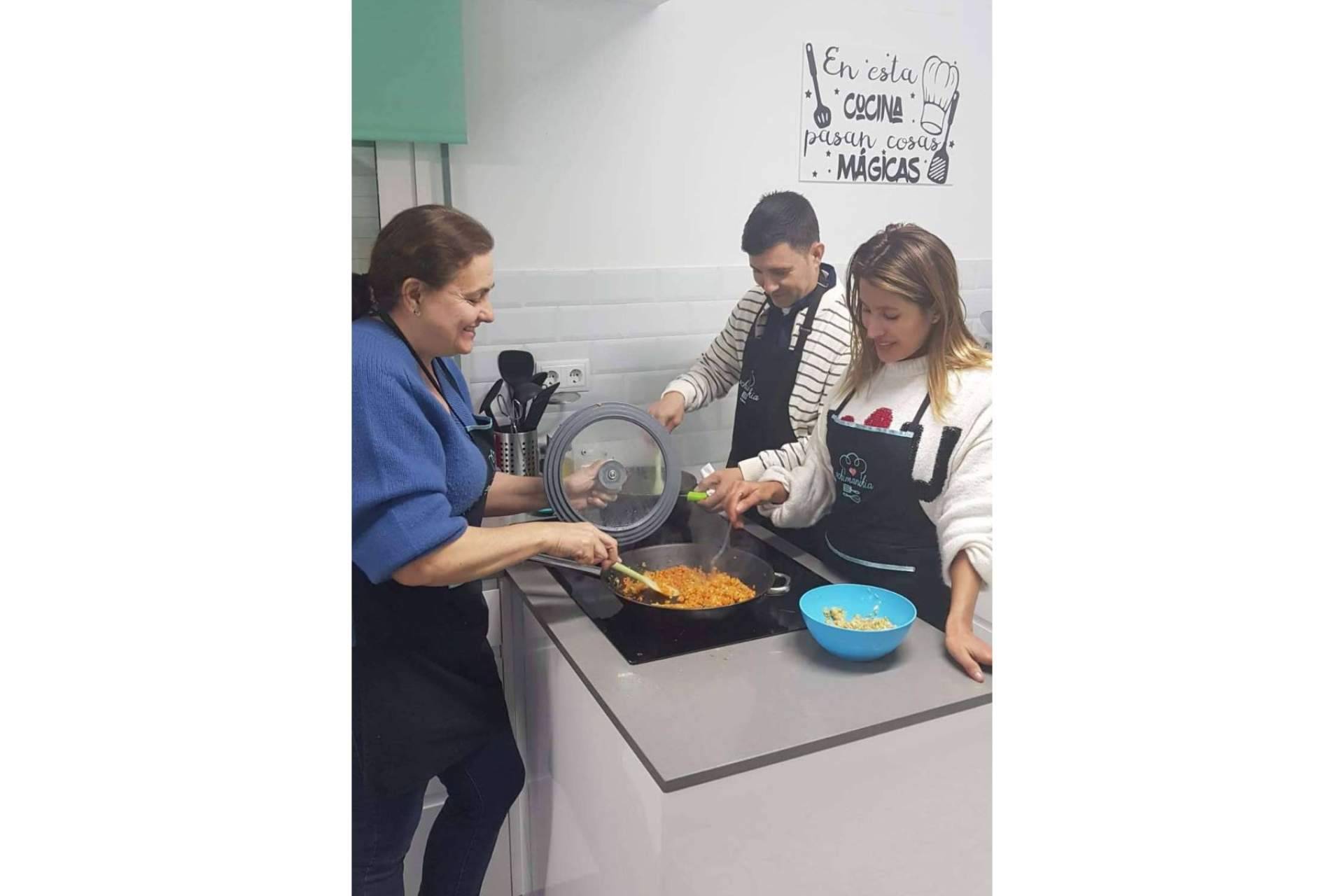 Ochimanikia, la escuela de cocina online especializada en el aprendizaje para adultos y niños
