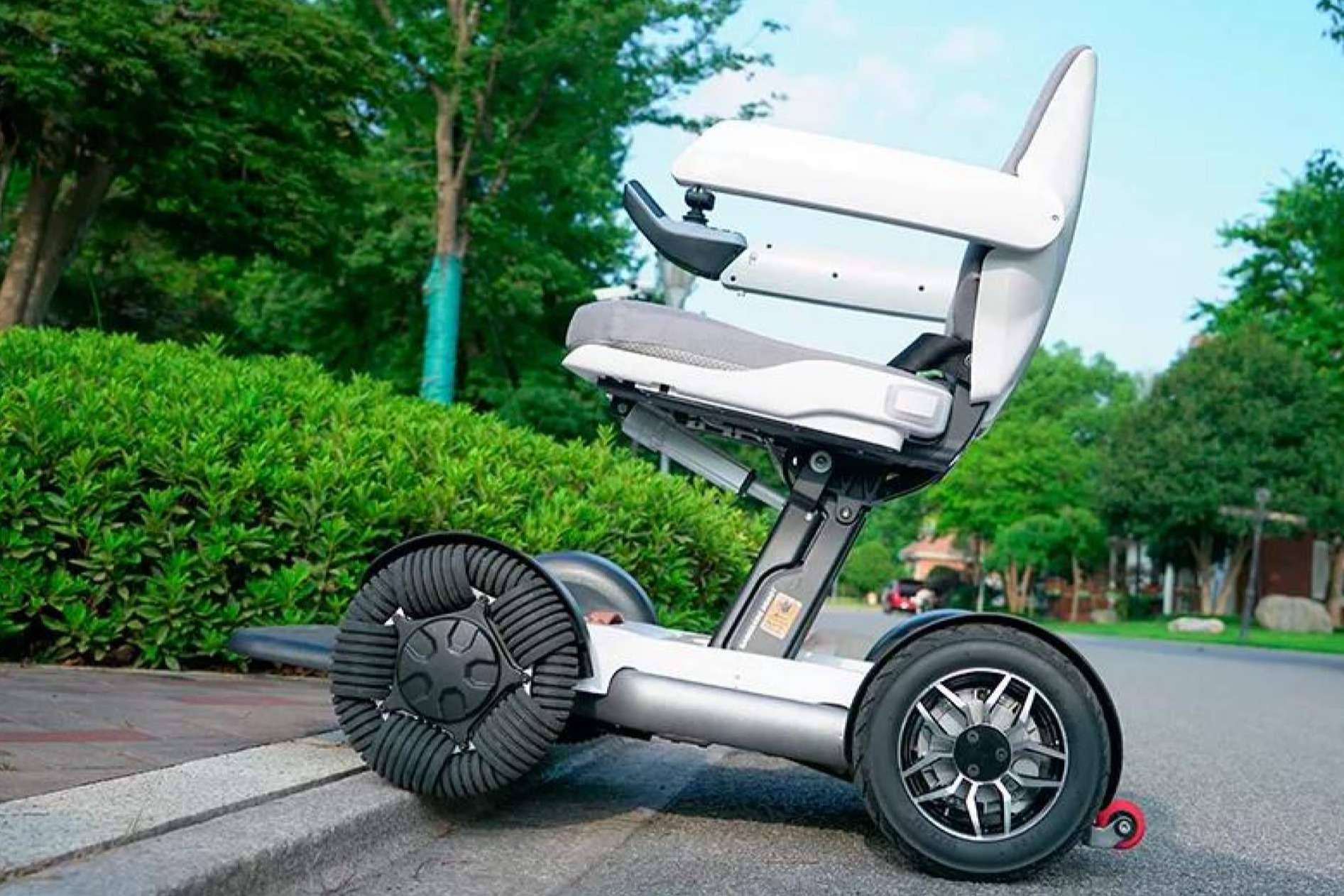 Sillas de ruedas eléctricas inteligentes con Mobility-Vida