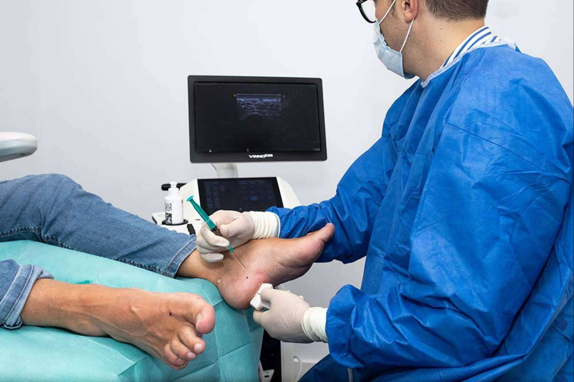 Toda la información acerca de la solución definitiva para la fascitis plantar y el espolón calcáneo