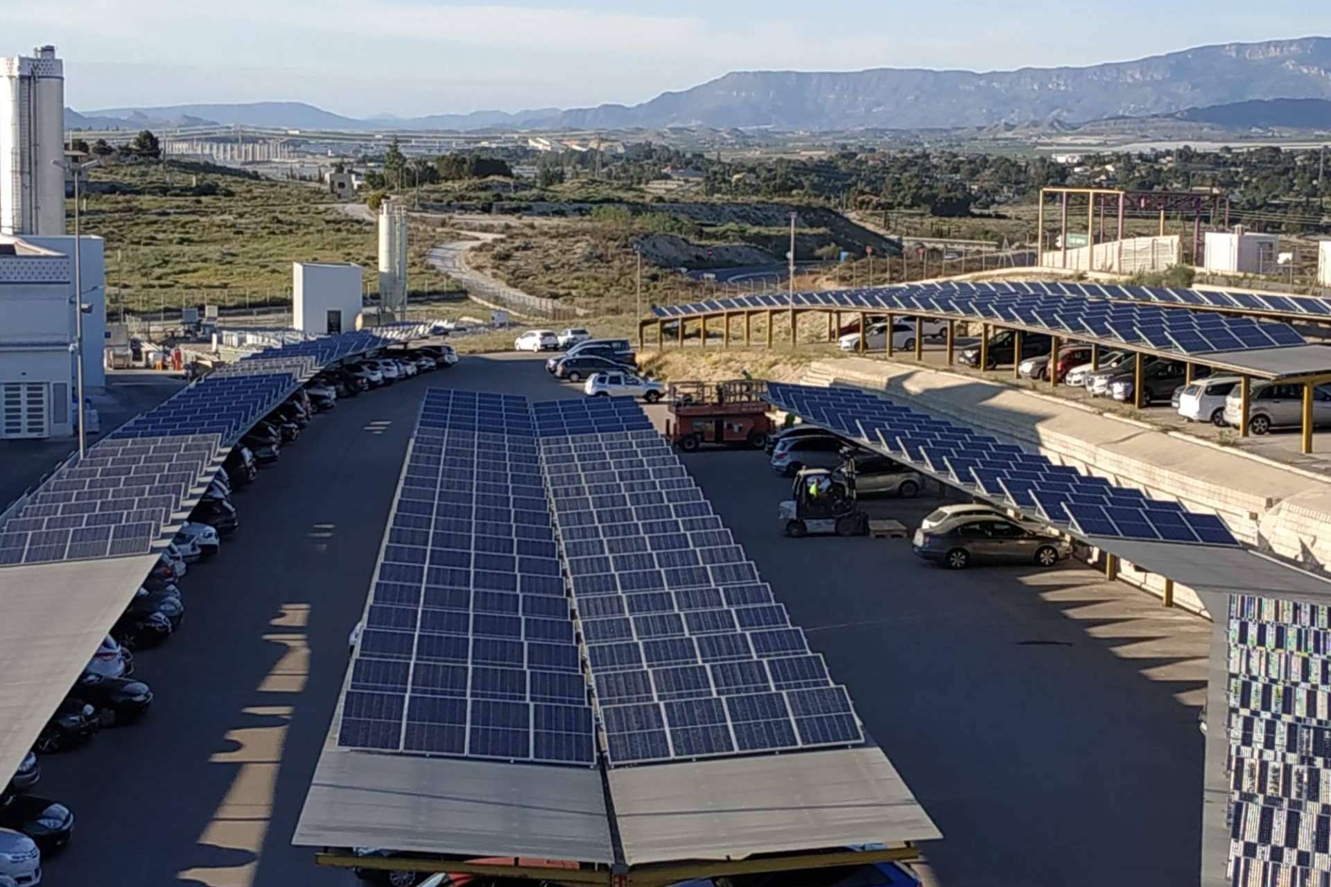 Instalaciones de autoconsumo en puntos de recarga para vehículos eléctricos, de la mano de Nextenergy