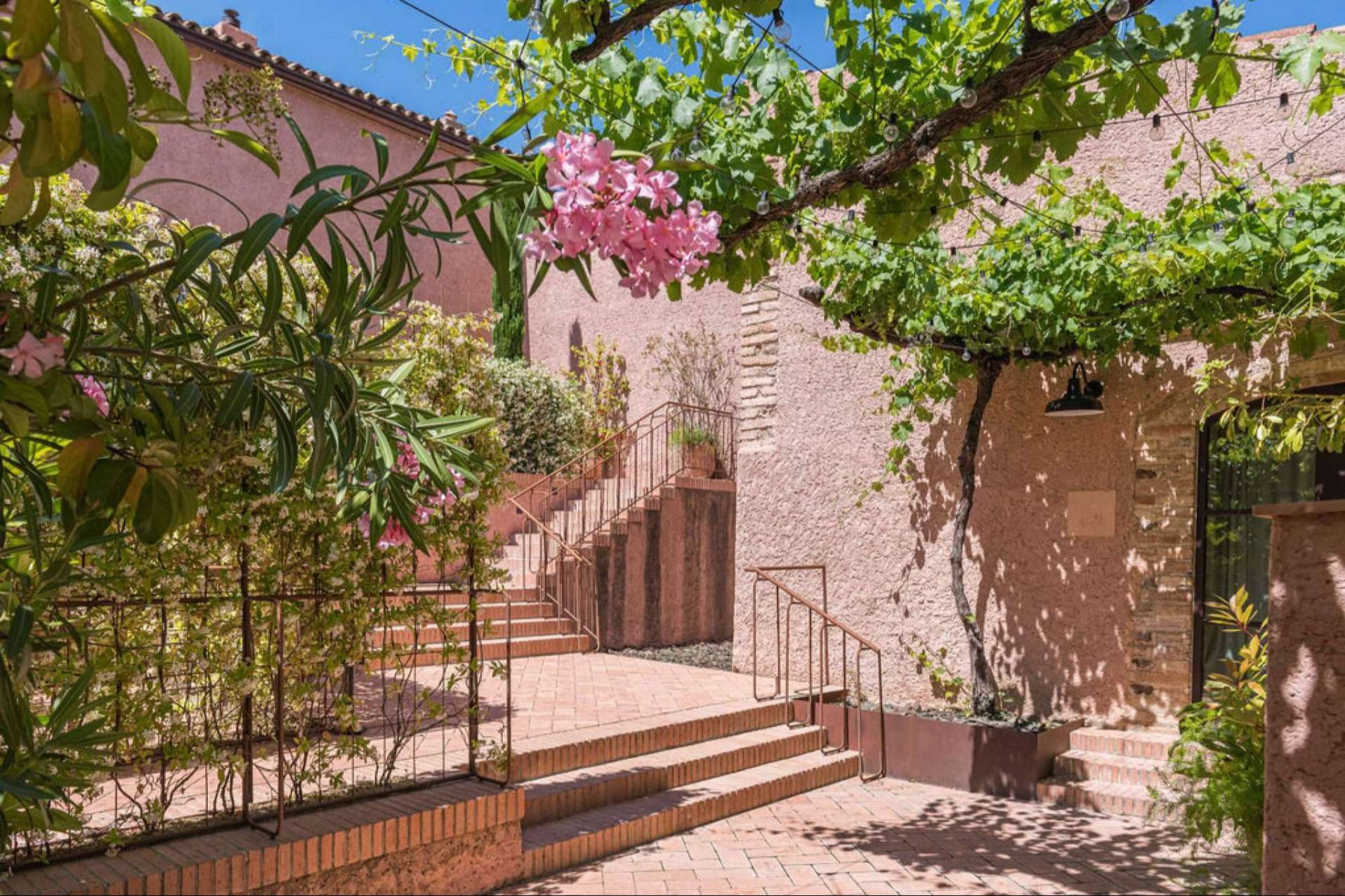 Un hotel boutique en Cataluña, Hotel Terra Dominicata