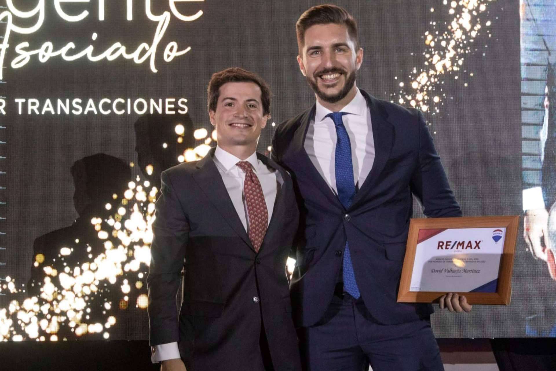 Razones por las cuales contratar a una inmobiliaria en exclusiva frente a otros tipos de encargos de venta
