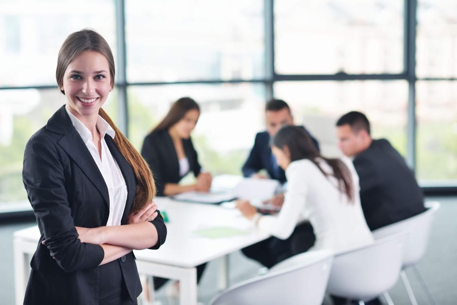 Las mejores prácticas de liderazgo para inspirar a tu equipo a alcanzar grandes metas