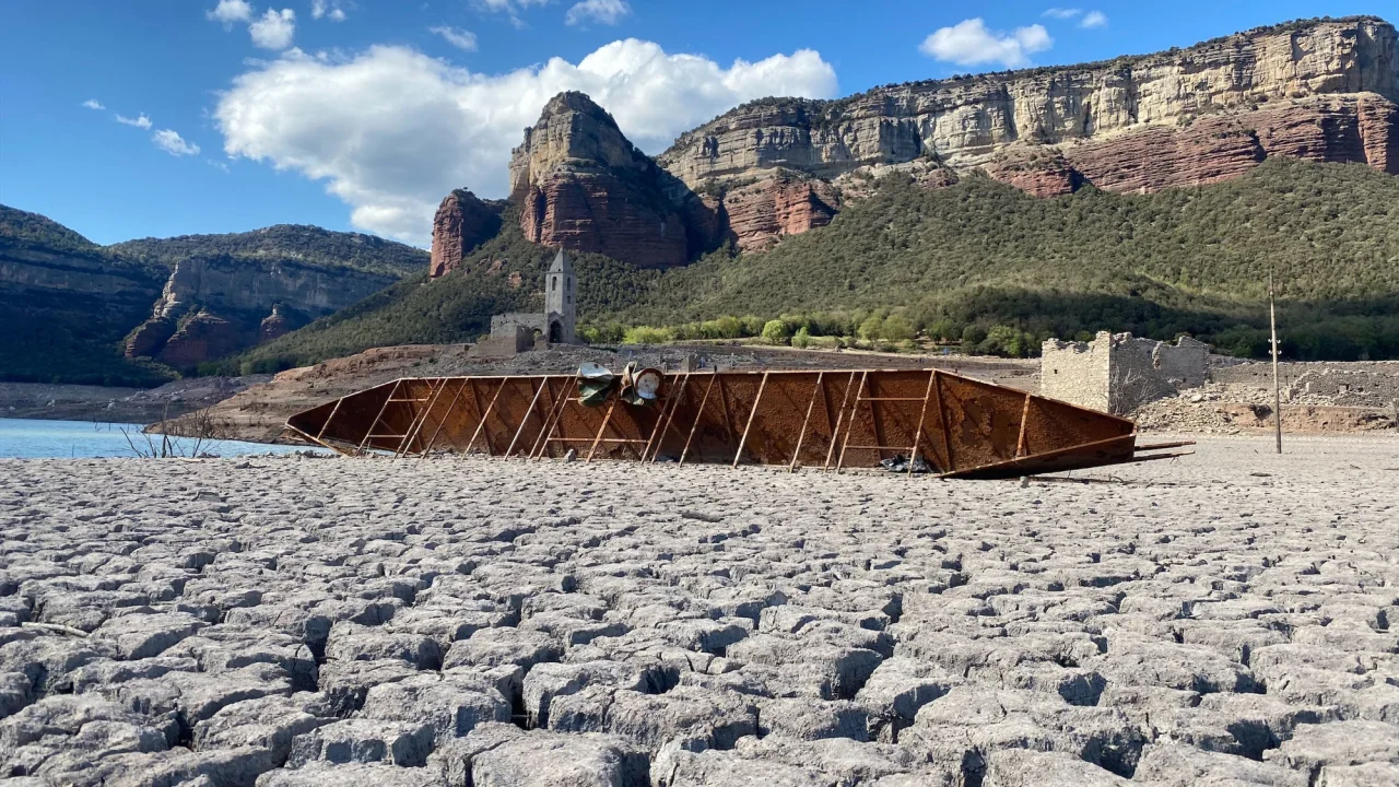 Así es como afecta la falta de lluvia a tu economía y tu salud