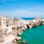 Un pueblo de Italia te paga 30.000 euros si te mudas a él